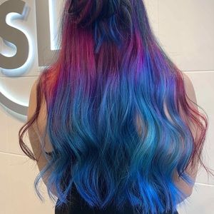 Meet your Posher, Amanda ✨🦄🦋